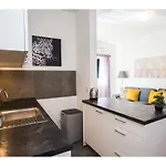 Apartment Olive Tree Split